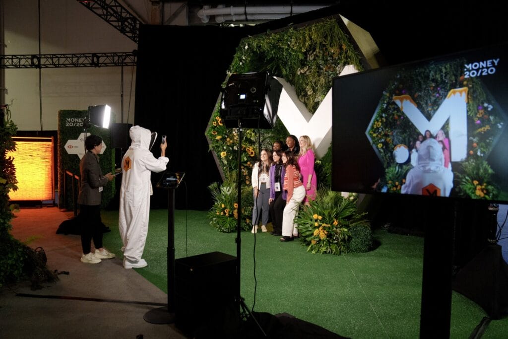 Posing for pictures at Money20-/20